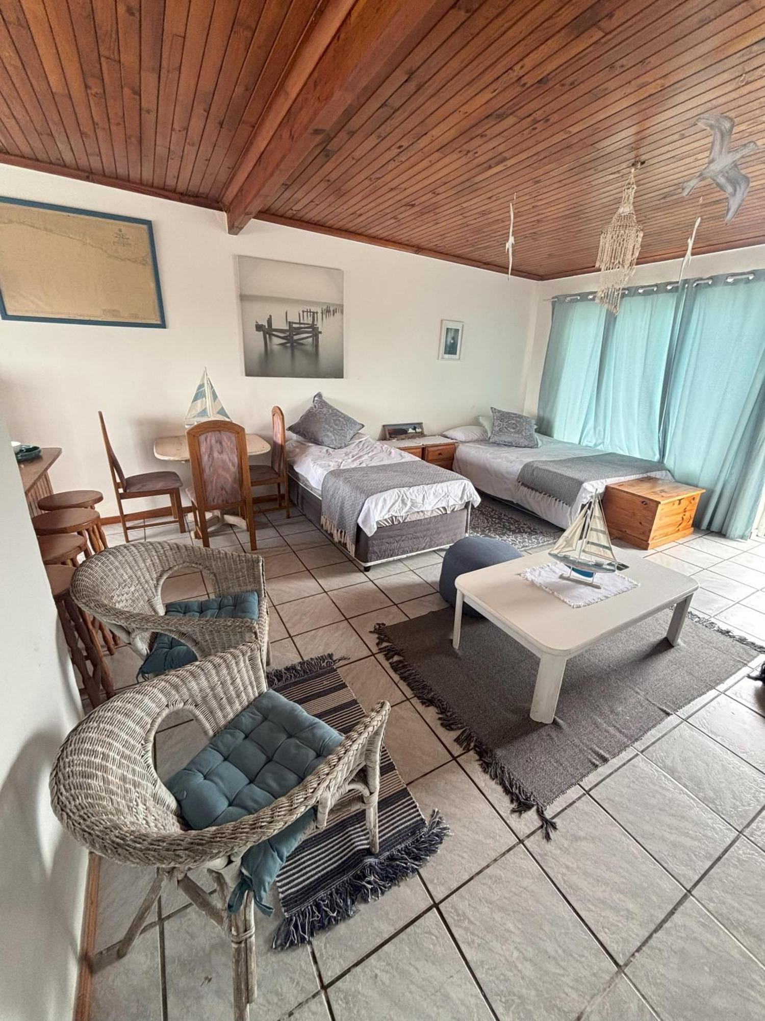 Seal Point Apartments Cape St. Francis Dış mekan fotoğraf